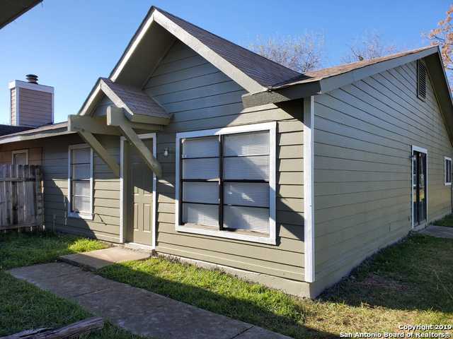 7906 FALCON RIDGE DR Property Photo 1
