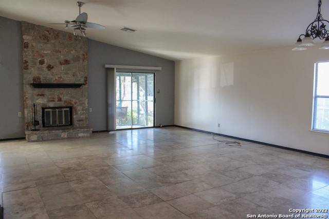 4222 Clear Lake Dr Property Photo 6