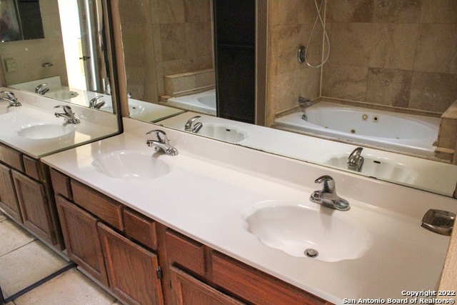 4222 Clear Lake Dr Property Photo 18