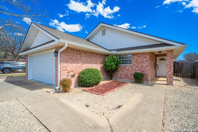 217 Coronado Cir Property Photo 1
