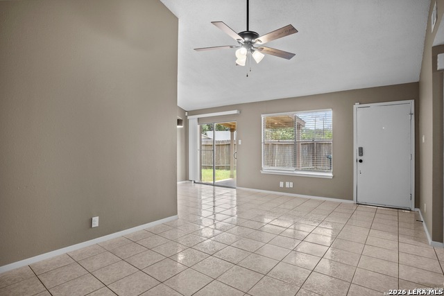 5279 Meadow Rise St Property Photo 2