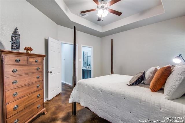 626 Heathers Way Property Photo 11