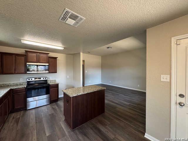 3618 Foster Meadows Property Photo 13