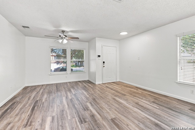 8018 Chestnut Bluff Dr Property Photo 7