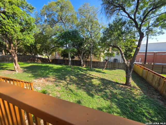 3919 Midvale Dr Property Photo 47