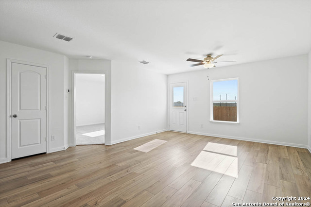 3402 Warlow Branch Property Photo 6