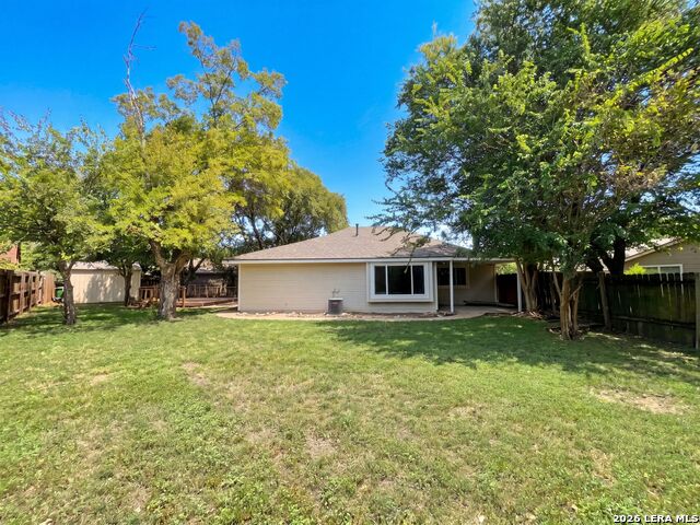 9511 Elm Gln Property Photo 5