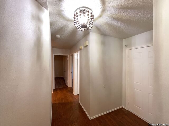 9511 Elm Gln Property Photo 10