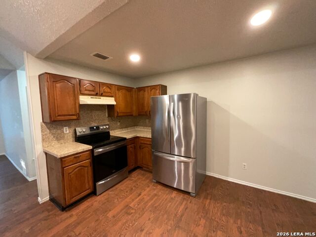 9511 Elm Gln Property Photo 11