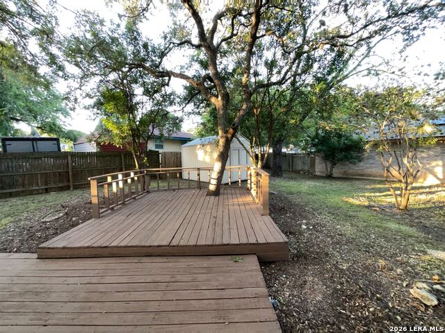 9511 Elm Gln Property Photo 20
