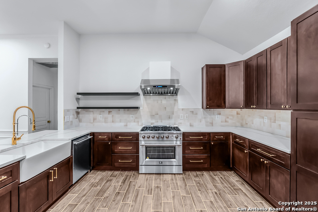 111 Westwood Way Property Photo 15