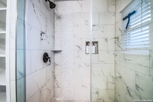 305 Schweppe Property Photo 10