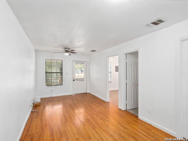 508 Randall Ave Property Photo 7