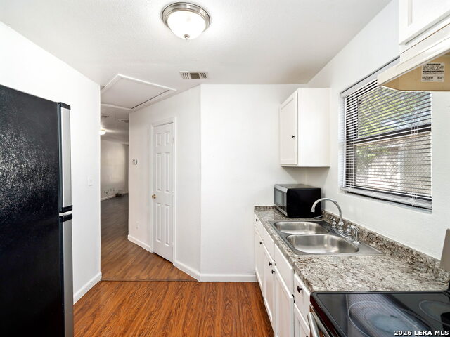 508 Randall Ave Property Photo 13