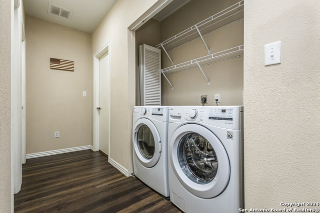 1202 N Center Property Photo 18