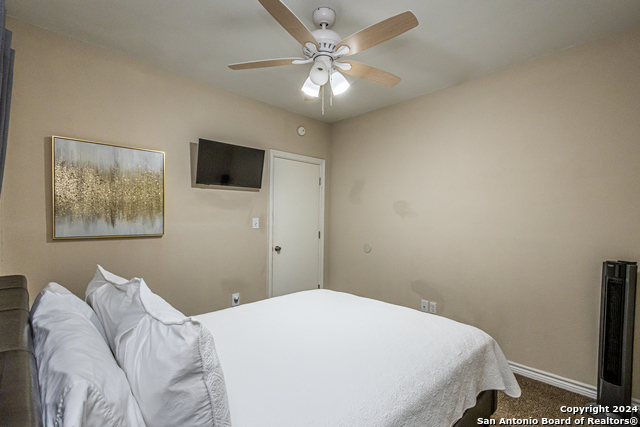 1202 N Center Property Photo 26