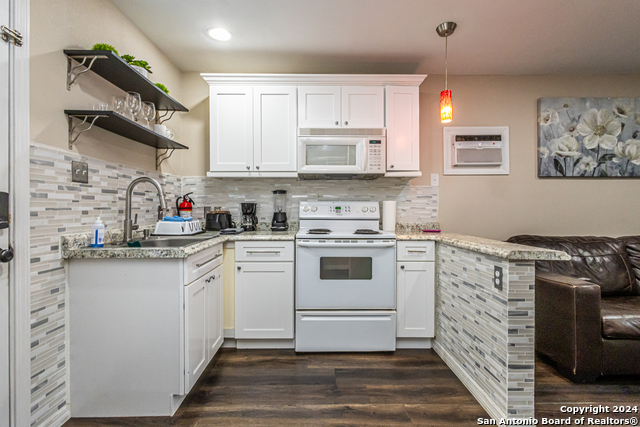 1202 N Center Property Photo 37