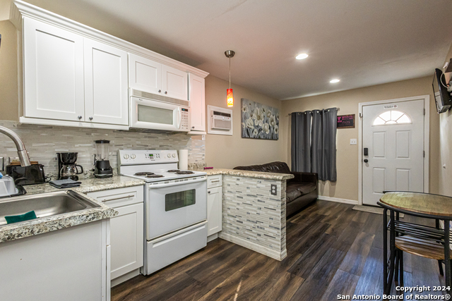 1202 N Center Property Photo 38