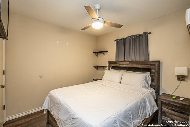 1202 N Center Property Photo 42