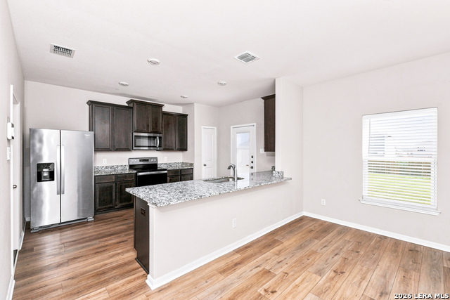 9127 Bennett Frst Property Photo 4