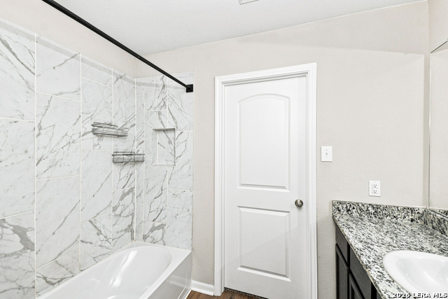 9127 Bennett Frst Property Photo 10
