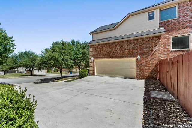 38 Sable Vly Property Photo 3