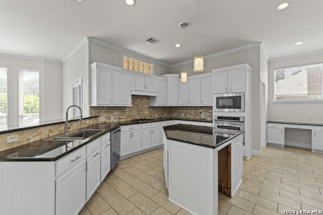 38 Sable Vly Property Photo 23
