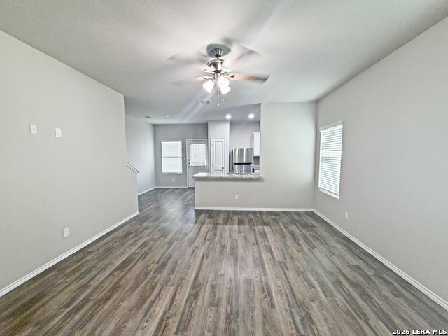 254 Marigold Pl Property Photo 4