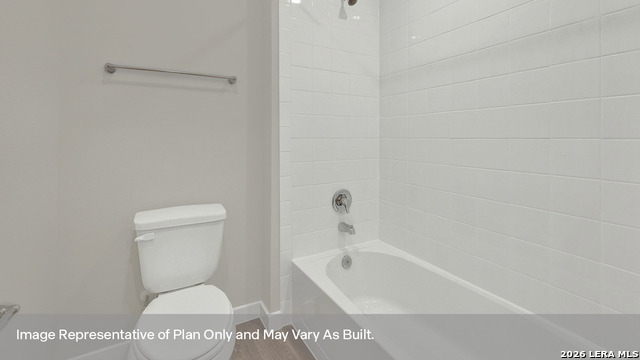 470 Gwenn Glade Cv Property Photo 6