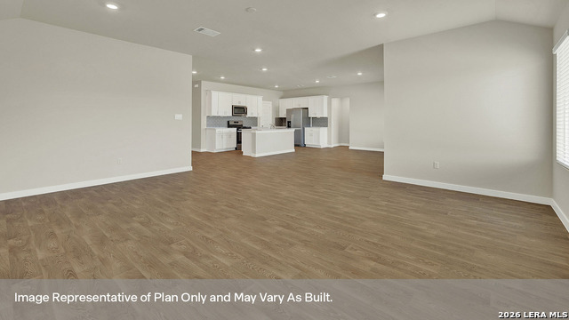 470 Gwenn Glade Cv Property Photo 15
