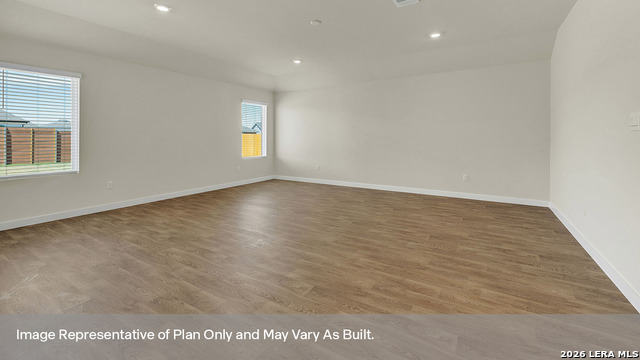 470 Gwenn Glade Cv Property Photo 18