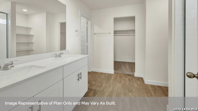 470 Gwenn Glade Cv Property Photo 24