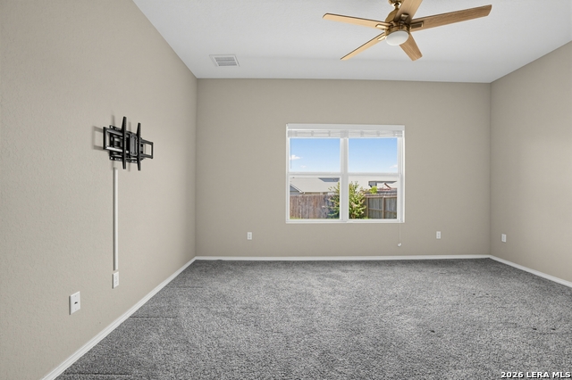 5502 Daniel Way Property Photo 4
