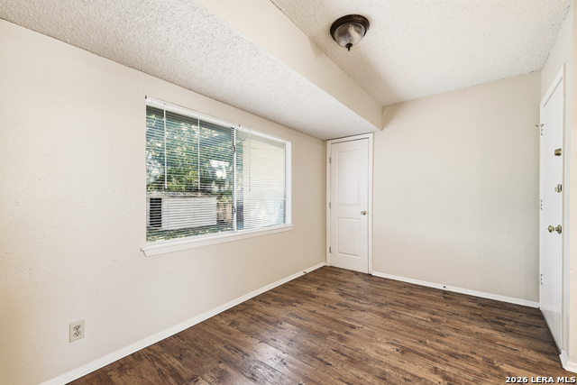 5416 Rambowllette Dr Property Photo 6