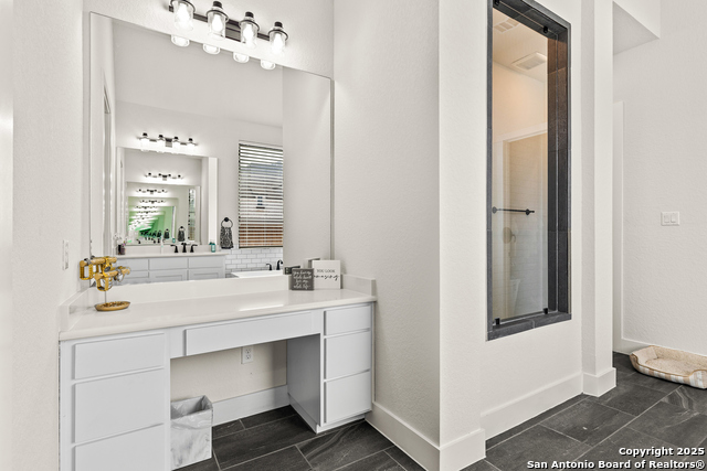 507 Caliban Property Photo 27