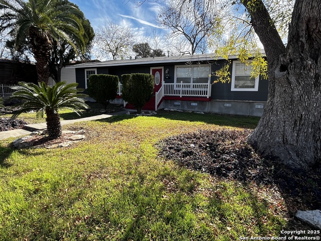 274 Rosemont Dr Property Photo 3
