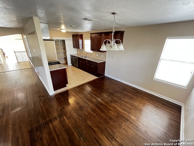 274 Rosemont Dr Property Photo 6