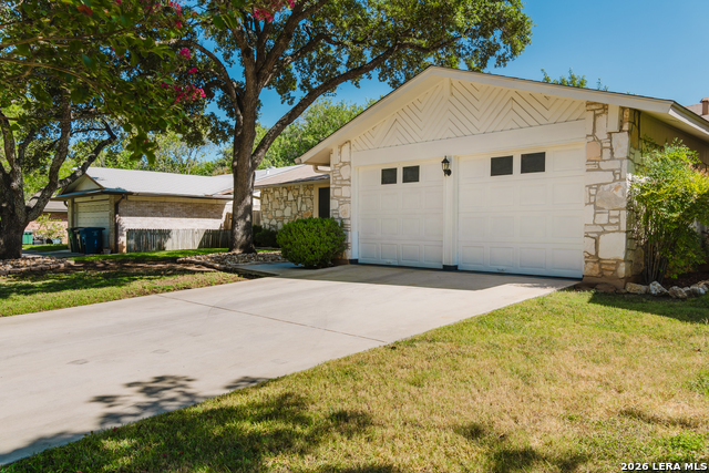 6826 Hogans Property Photo 1