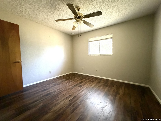 1404 Fairview Dr Property Photo 11
