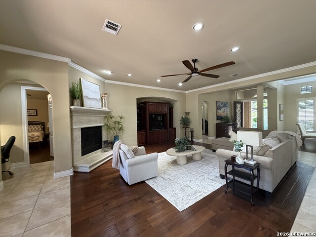 402 Cameron Cir Property Photo 17
