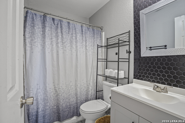 5923 Fox Cyn Property Photo 17