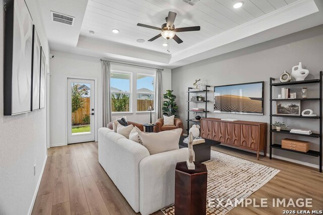 6020 Lakeview Pointe Property Photo 8