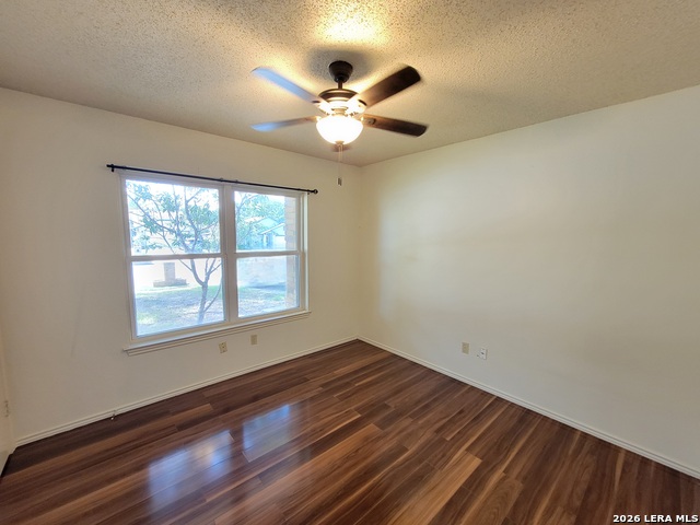 189 Meadowland Property Photo 8