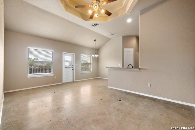 216 Stone Gate Dr Property Photo 2