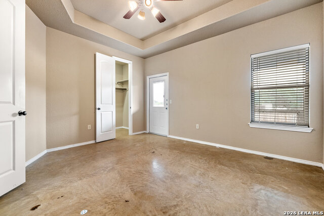 216 Stone Gate Dr Property Photo 9