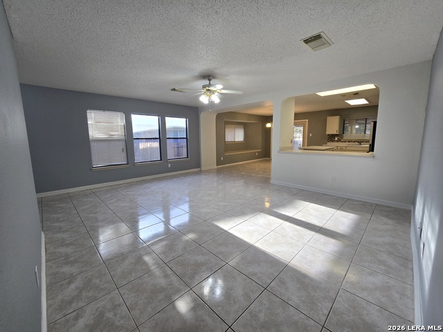10311 Fork Crk Property Photo 5