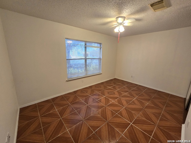 10311 Fork Crk Property Photo 23