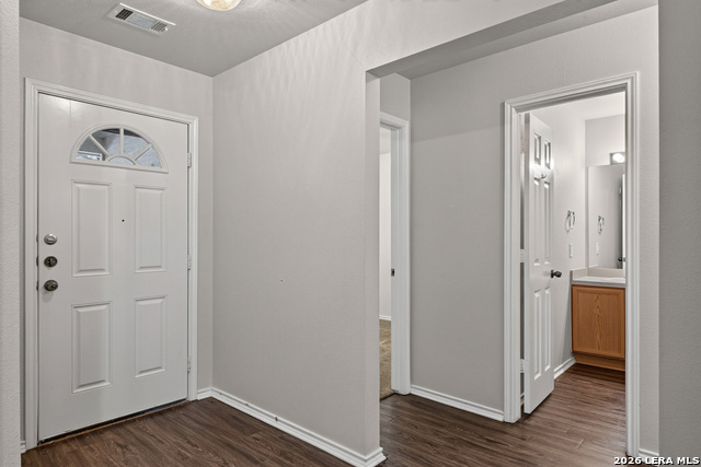5240 Brookline Property Photo 4