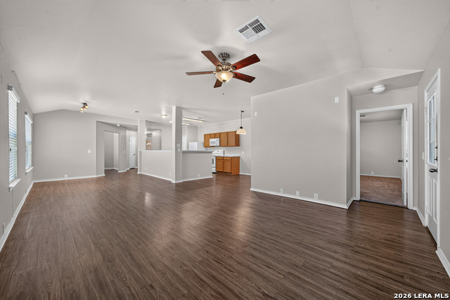 5240 Brookline Property Photo 7