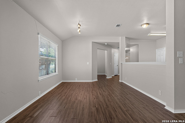 5240 Brookline Property Photo 10
